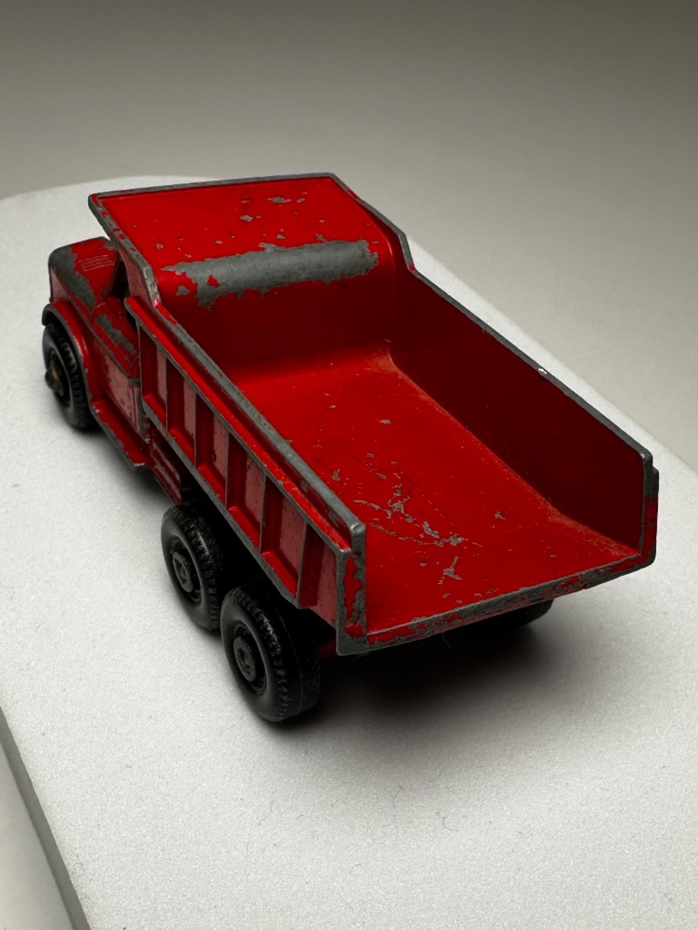 Vintage 1966 Matchbox Lesney No. 48 Dodge Dumper Truck Made in England - Picture 5 of 9